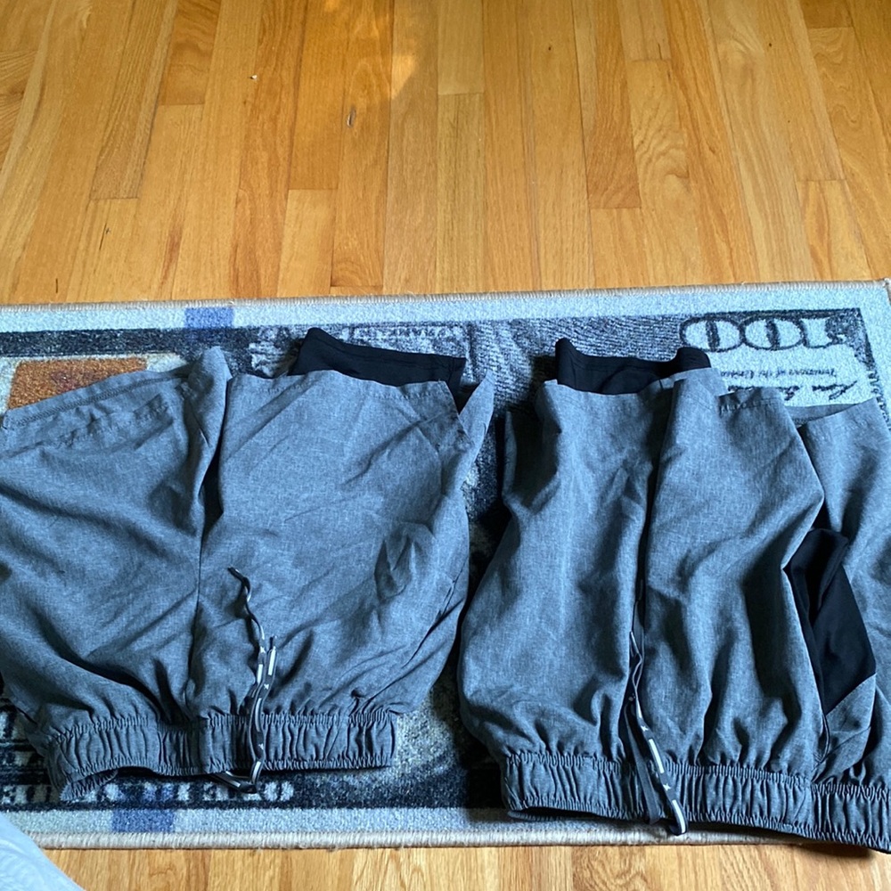 Compression shorts